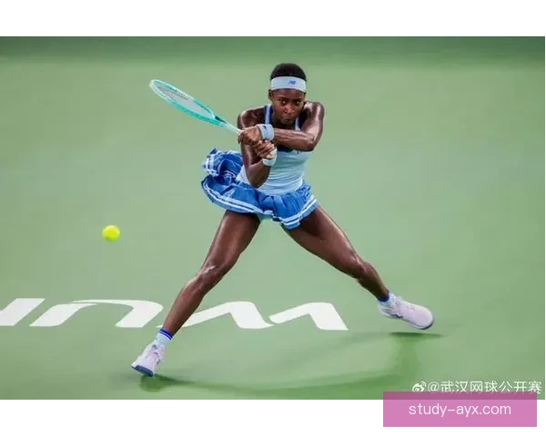 全新网球赛事赛季开幕 世界顶级选手齐聚争夺桂冠 全新网球赛事赛季开幕 世界顶级选手齐聚争夺桂冠