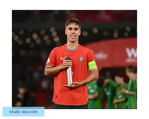 巴黎圣日耳曼引援策略升级新赛季阵容调整备受关注