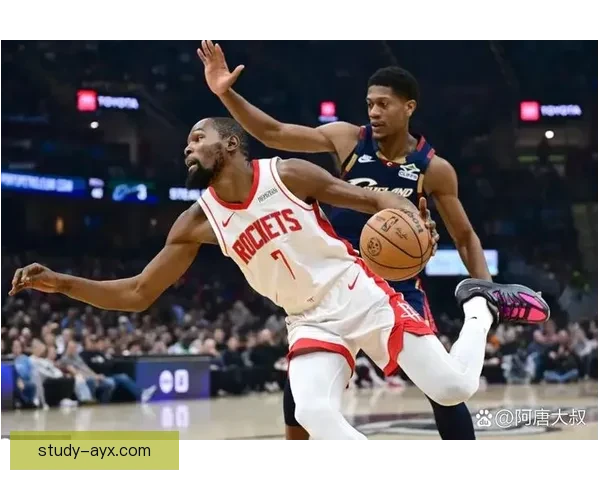 新赛季激战正酣多支豪强强势崛起体育格局或迎来全面洗牌