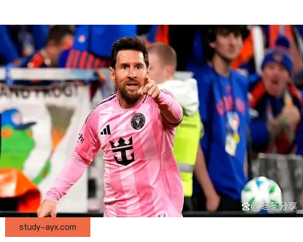 曼城欧冠再创辉煌 梅西关键进球助球队逆转胜利