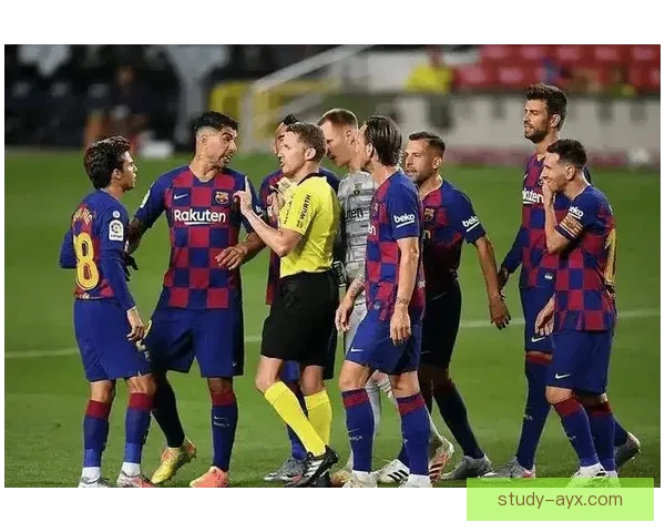 欧冠焦点战再掀高潮豪门对决引爆球迷热情赛季走势生变与冠军归属悬念