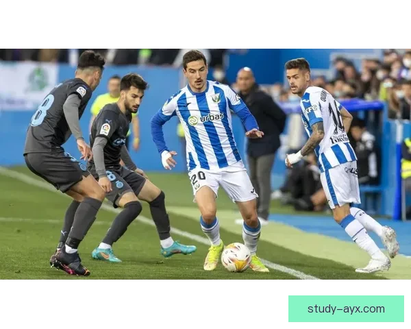 莱加内斯俱乐部的崛起与挑战：从西甲降级到重返顶级联赛的奋斗历程