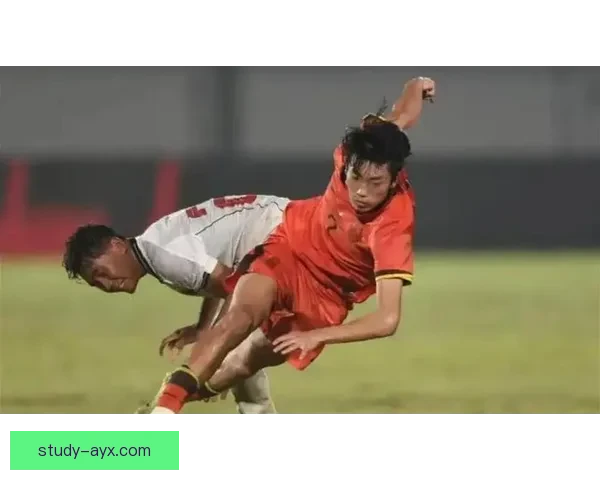 中国足球队迎战亚洲强敌，备战世界杯预选赛全力出击