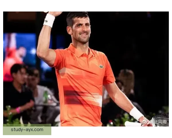 新一轮网球大师赛落幕 诺瓦克德约科维奇再度捧起冠军奖杯